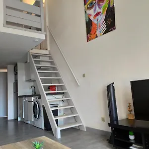 Appartement Cap Au Soleil Pour Cet Avec Piscine, Saint-Mandrier-sur-Mer