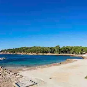 Appartement Charmant Studio à Mandrier Sur Mer, Saint-Mandrier-sur-Mer