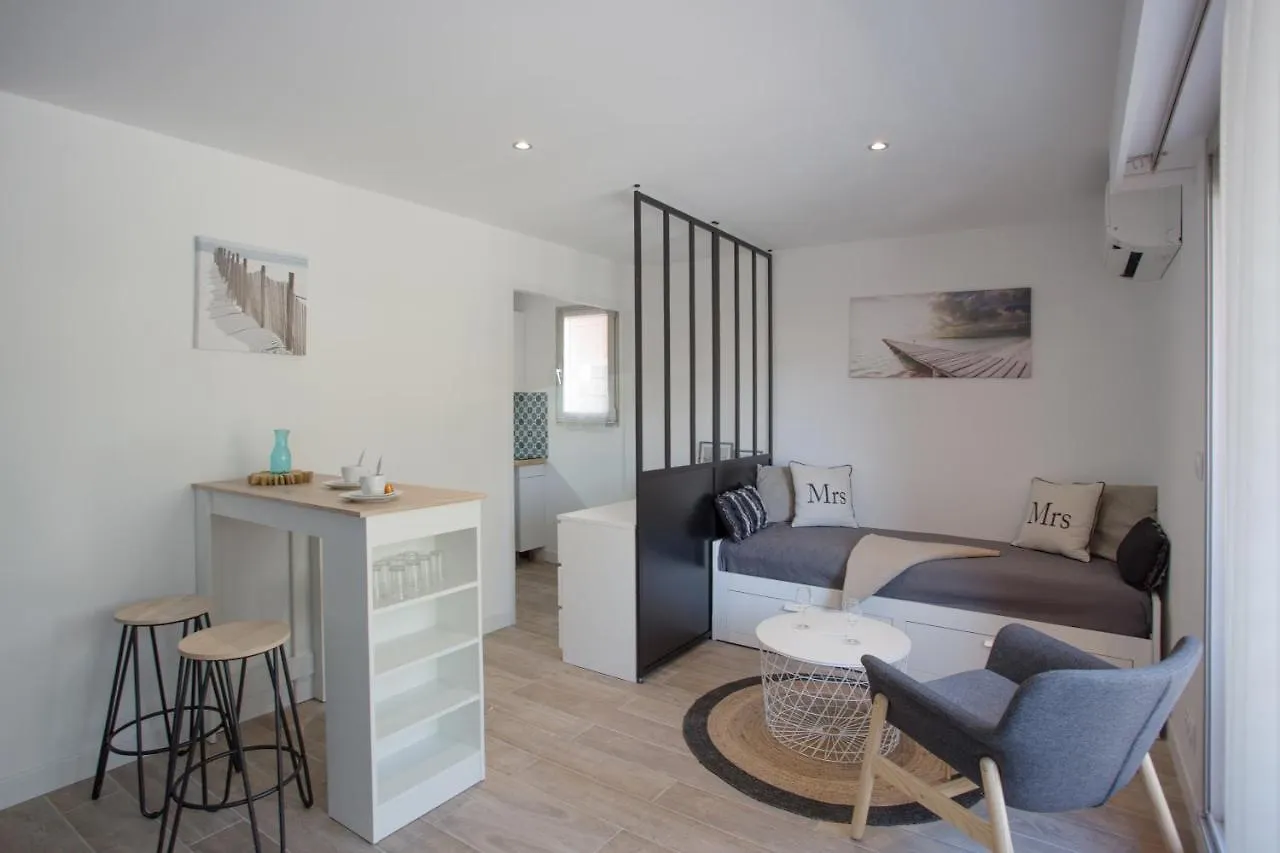 Beau T2 Tout Equipe Bord De Mer Saint-Mandrier-sur-Mer